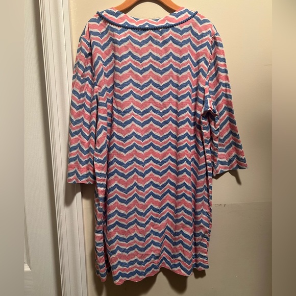 Girl's Vineyard Vines Size Small Red, White & Blue Wale Tail Striped Coverup - Picture 3 of 5